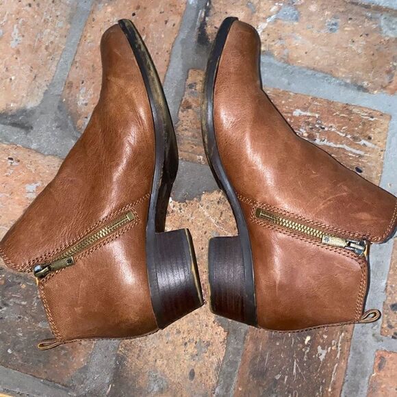 Lucky Brand Women's Basel Ankle Bootie Size 9 US Brown/Toffee Leather Zip - Picture 5 of 11